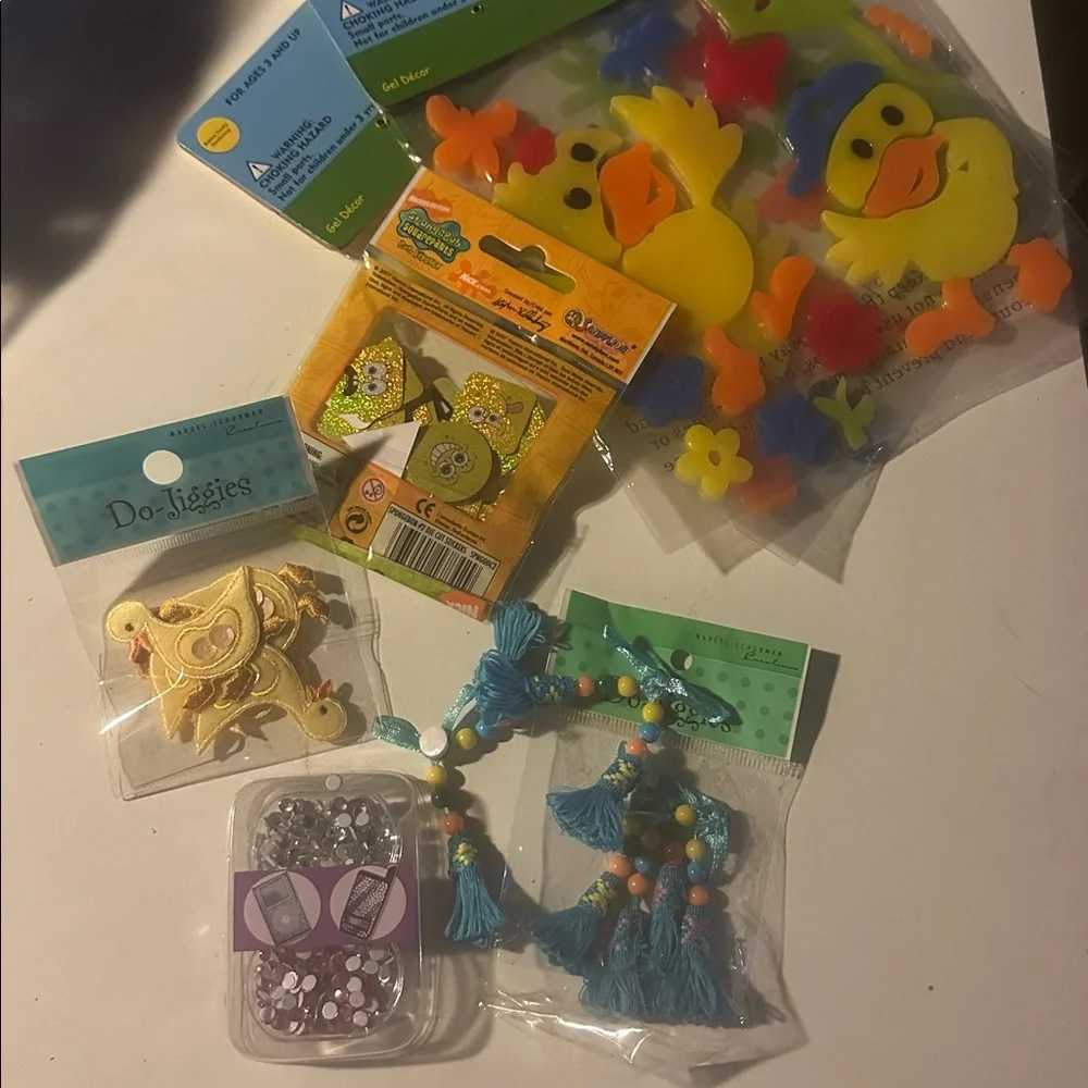 Oodles of stickers - scrapbook anyone? - Picture 8 of 16